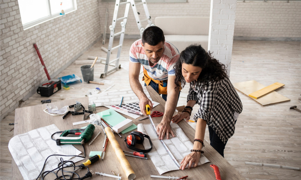 The economy is impacting Canadians’ 2023 home renovation plans