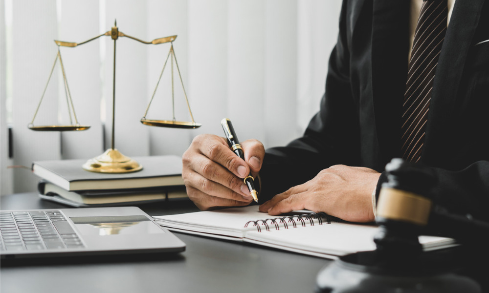 Insurance dispute lawyer