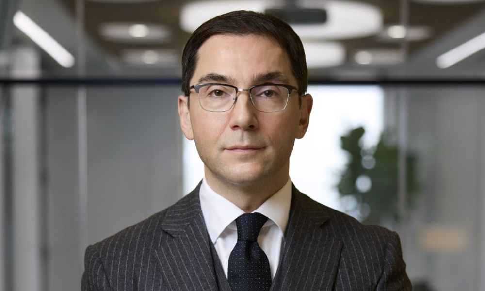 The lawyer that's freezing fraudsters