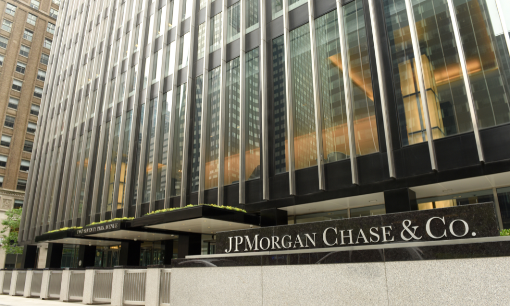 In this hi-tech world of finance, JPMorgan has an old school strategy to woo HNWs