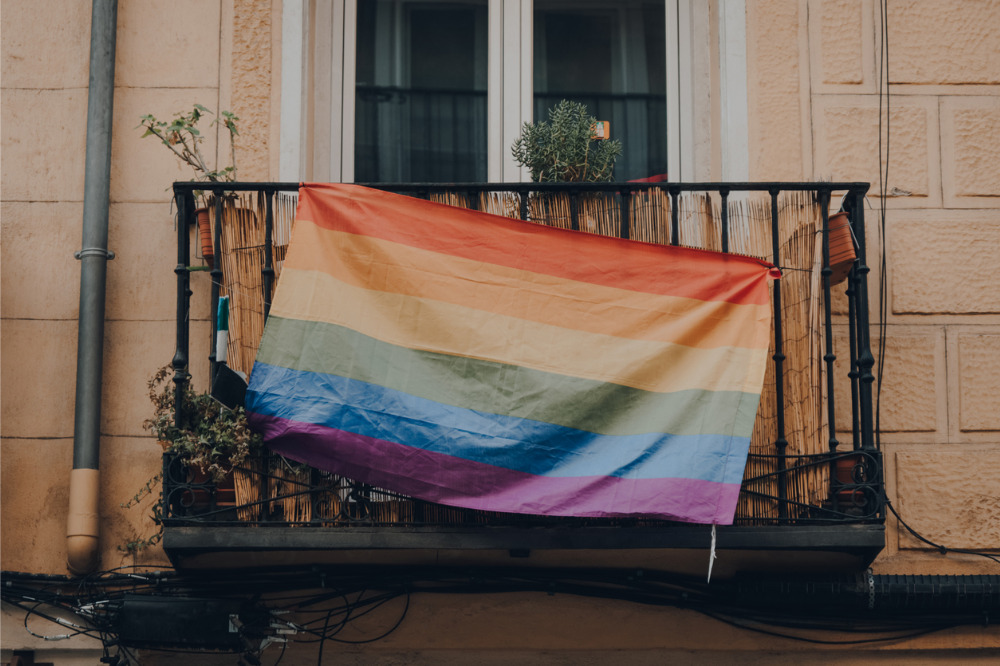 LGBTQ home buyers can now look for Zillow listings in states with anti-discrimination laws