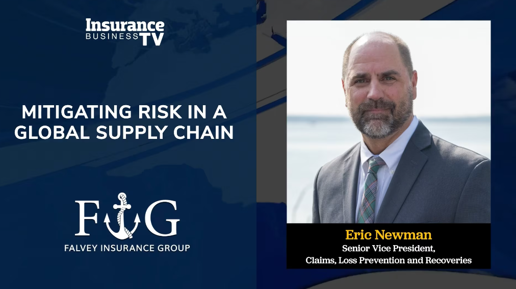 How one can assist purchasers mitigate threat within the world provide chain?