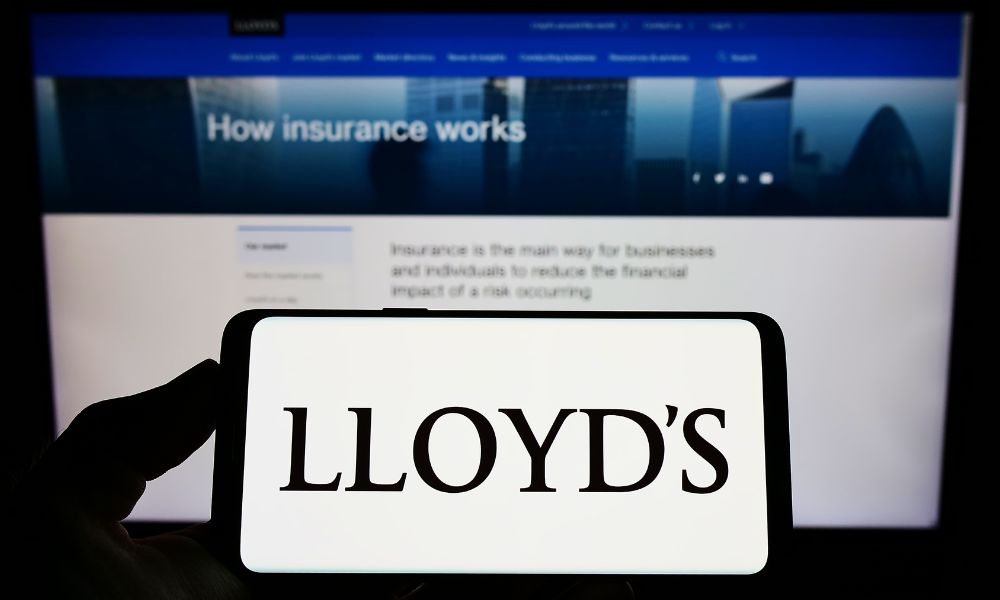 Court halts $100 million Hiscox art coverage fight over Lloyd's jurisdiction question