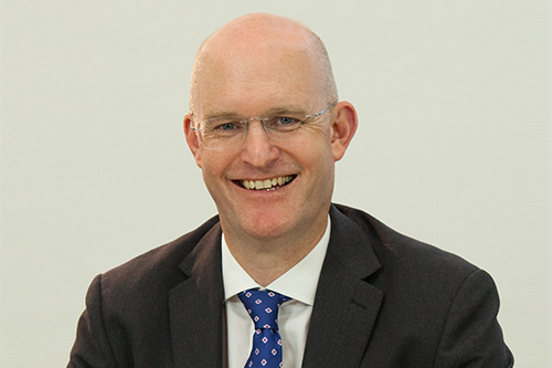 The digital transformation of data analytics in insurance