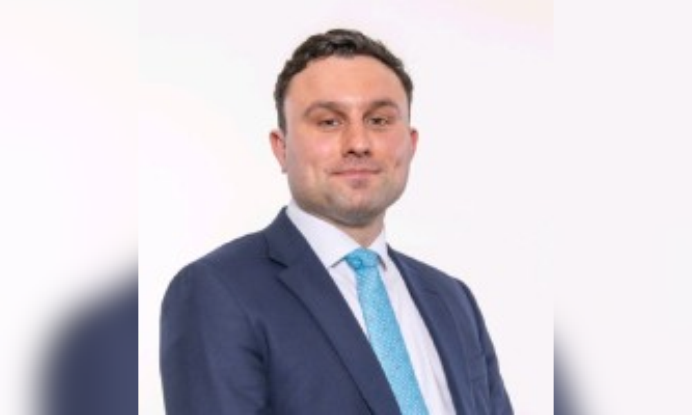Allianz backs Superscript landlord and trades cover online