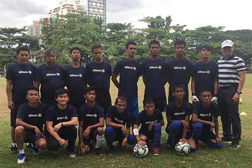 Allianz lends support to football team in ASEAN Para Games ...