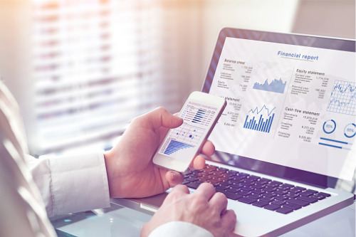 Managing cashflow and keeping clients during a crisis