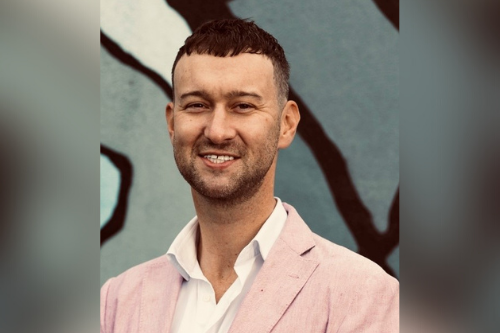 About to get his jab, WA broker discusses COVID impacts