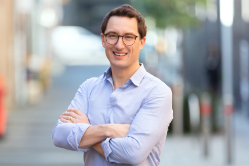 Industry disruptors say brokers are needed