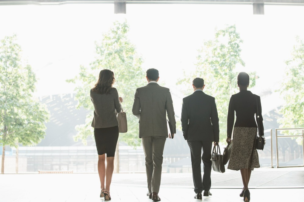 IAG announces departure of executives - Vimarsana News