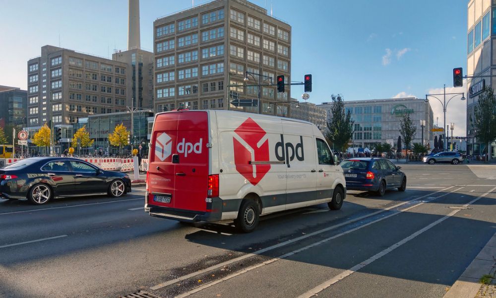 Parcel delivery company disables AI after chatbot swears at customer - Vimarsana News
