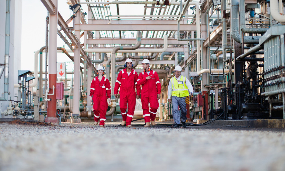 When should employees be paid for putting on safety gear? - Vimarsana News