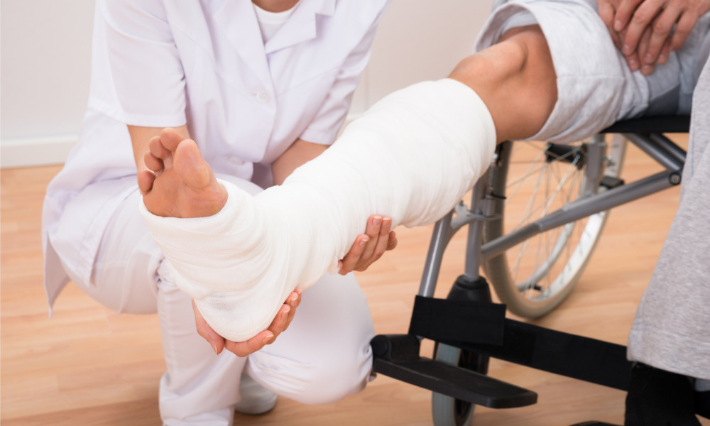 Can an employee who left a job site to get food claim workers’ compensation?