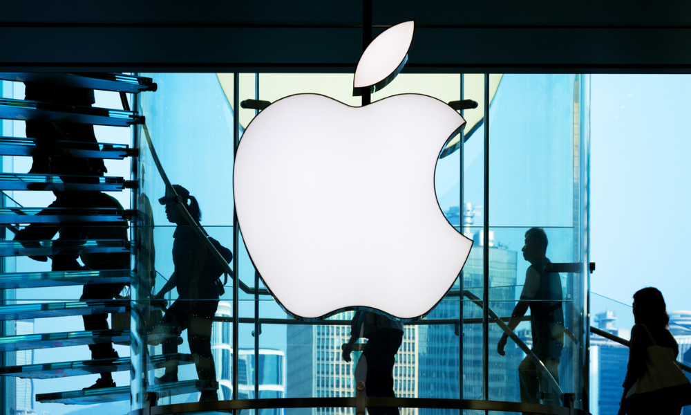 Apple's $30 mln settlement over employee bag checks gets court