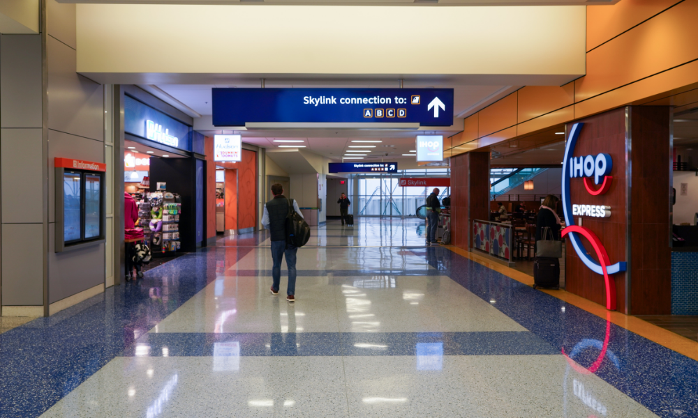 Sydney Airport CEO attributes operations delay to 'labour shortages'