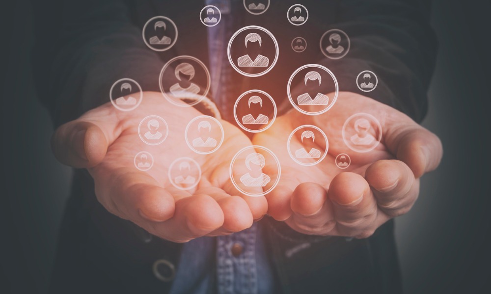 How can HR become connector leaders?