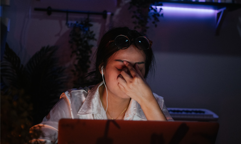 9 in 10 employees say this is a productivity killer