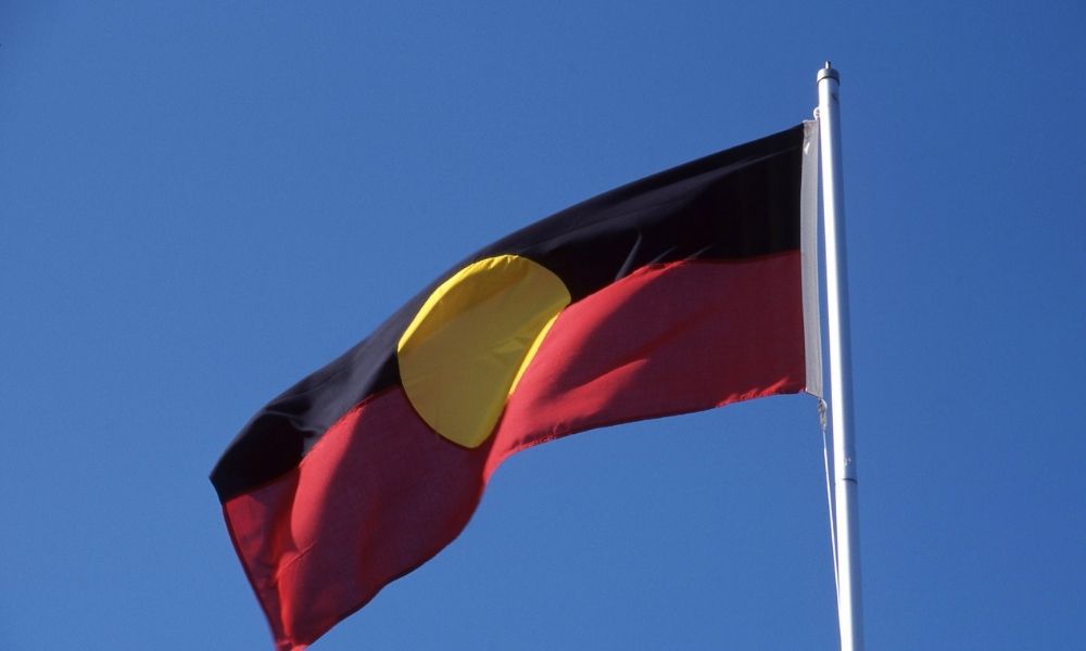 Clayton Utz helps Aboriginal Flag go public