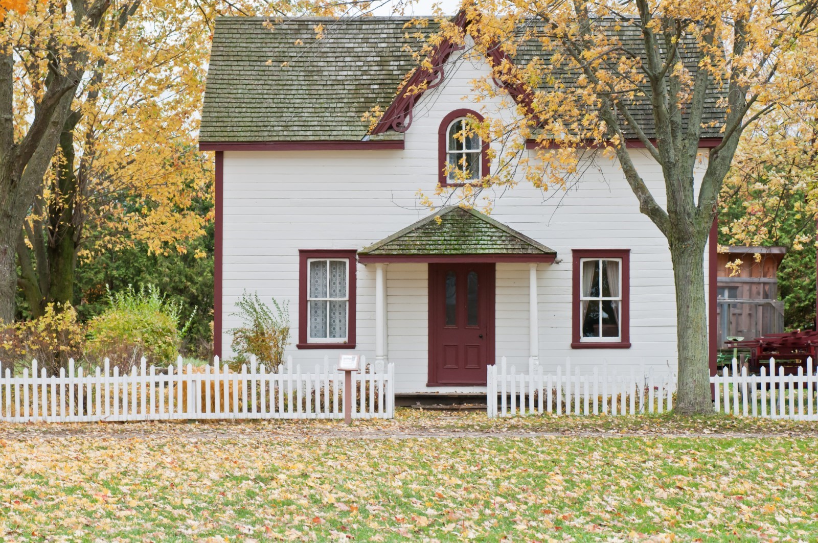 The Canadian federal government hopes its FHSA program helps first-time home buyers secure their dream home. 