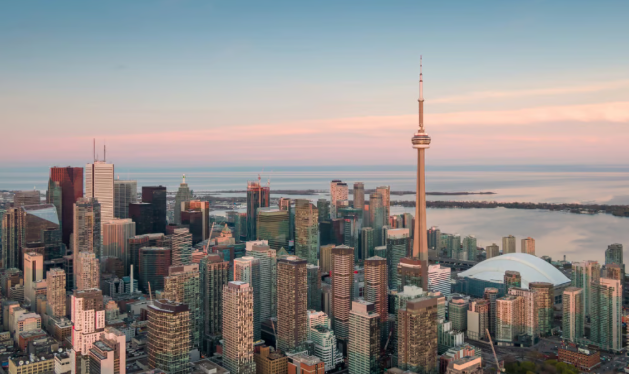 Toronto's condo market takes yet another plunge