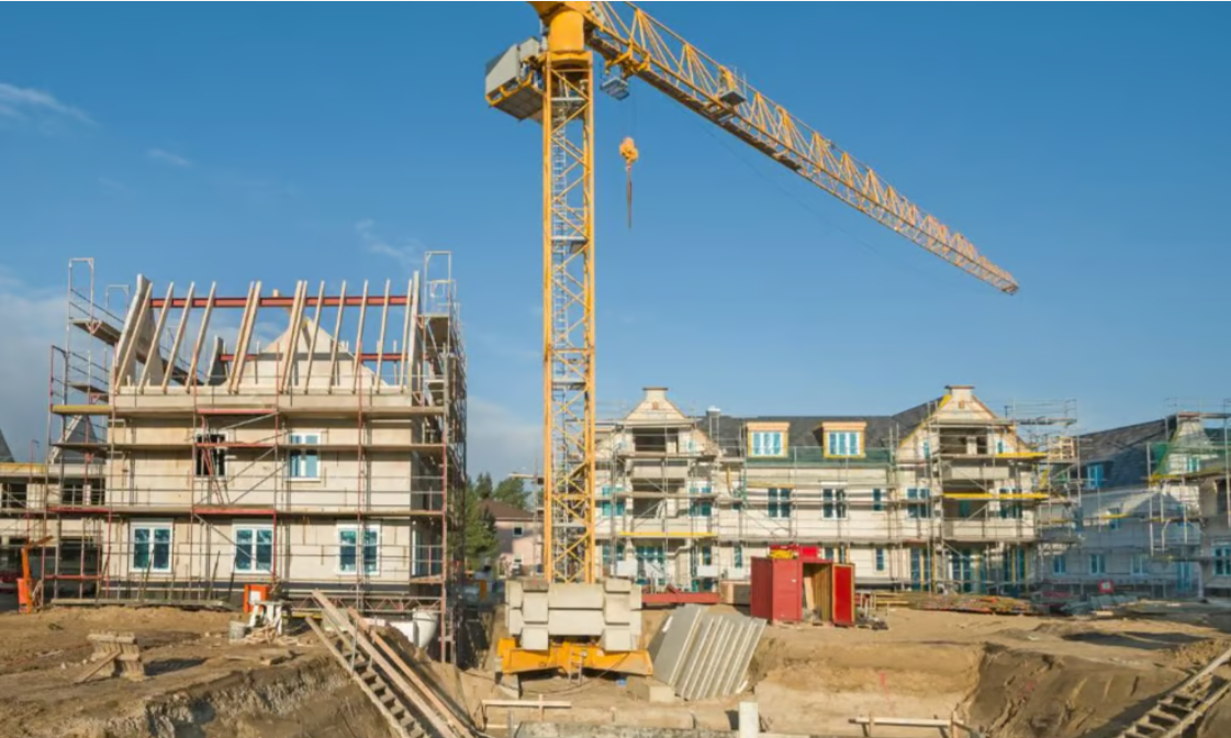 Construction outlook steadies as Canadian builders brace for rising costs