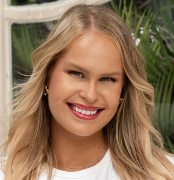 Maddie Walton of Money Lounge