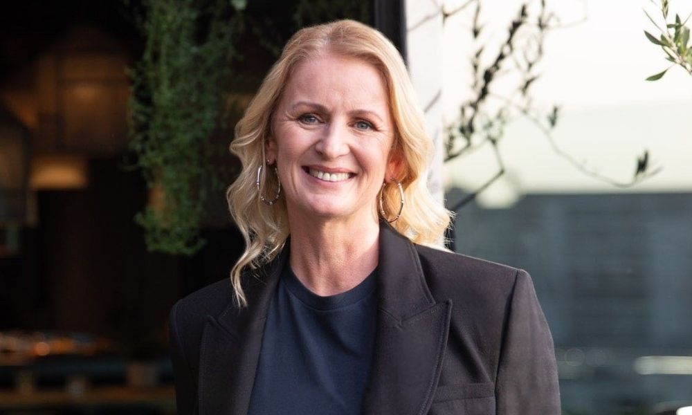 Bank retreat from small businesses offers adviser opportunity