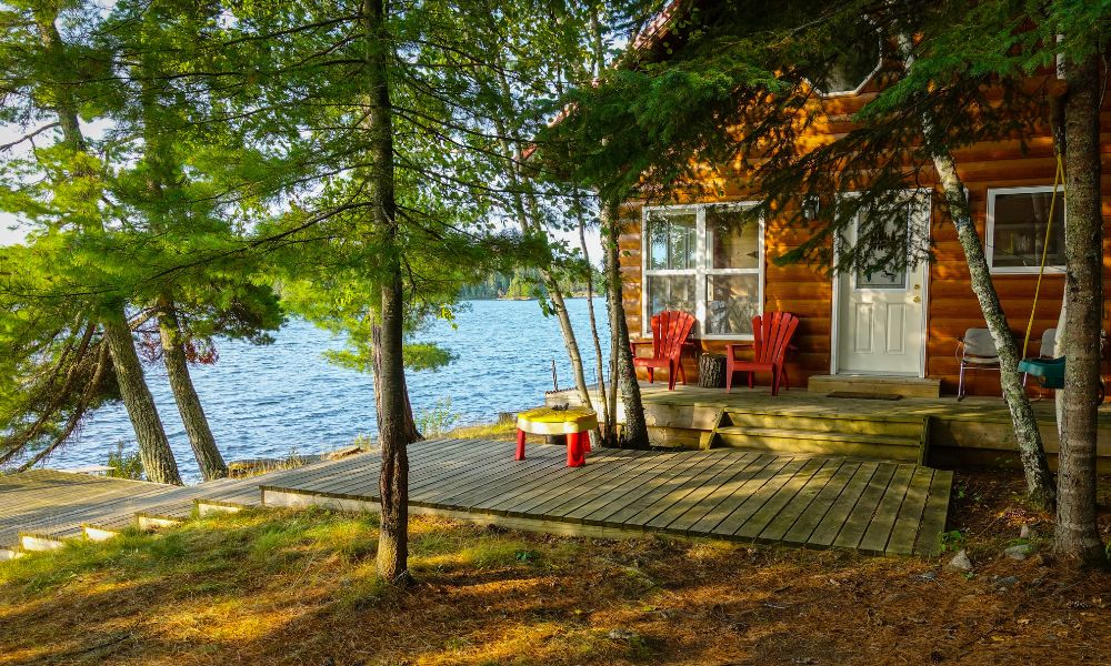 How advisors untangle the family cottage conundrum