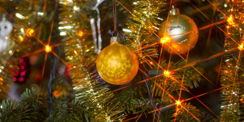 Fiduciam receives Christmas tree from borrower