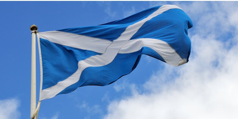 Scotland property prices drop 1.5%