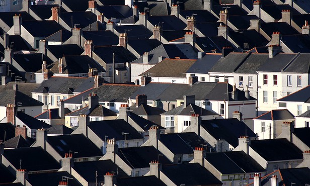 Less than 20% of Britons think house prices will fall next year