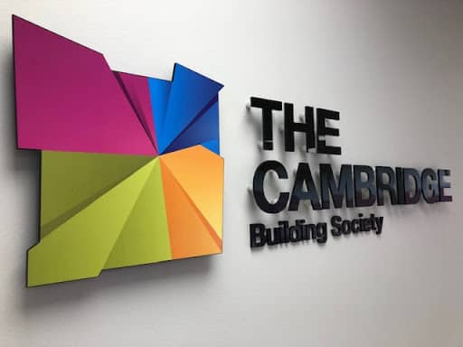 Cambridge reintroduces 95% LTV products