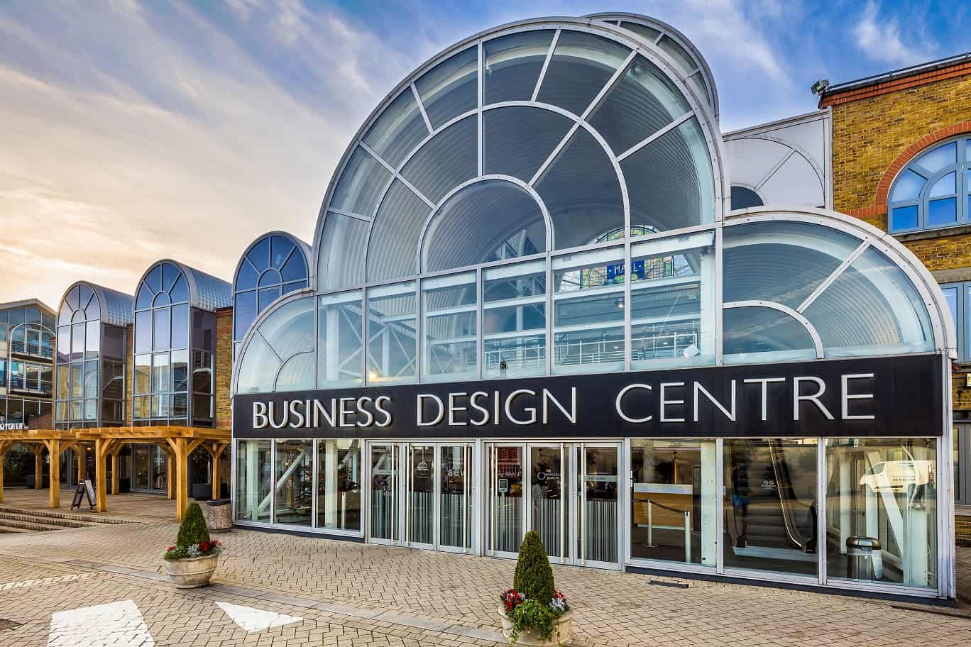 FIBA partners with MBE to launch Specialist Property Finance Club